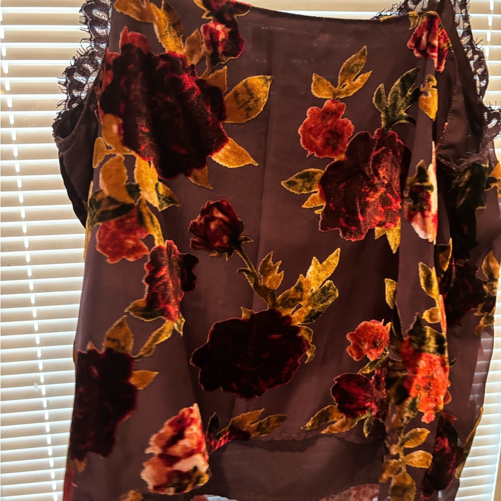 Cami - Picture 2 of 4